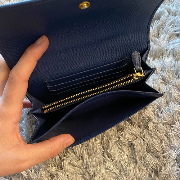 - Prada Saffiano leather wallet blue - Picture 9 of 14
